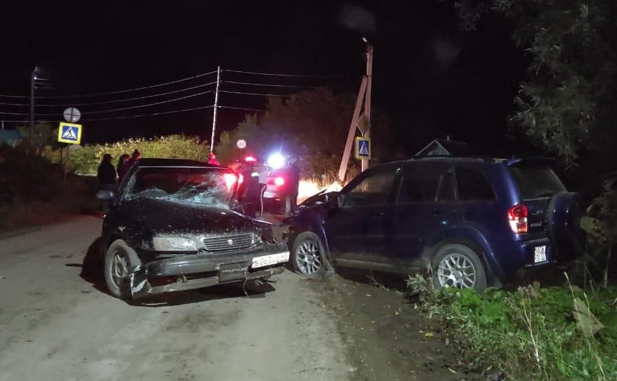 Пьяный 15-летний водитель на Сахалине разбил авто в хлам о другую иномарку