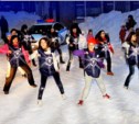 Брейк на снегу танцевали в Южно-Сахалинске