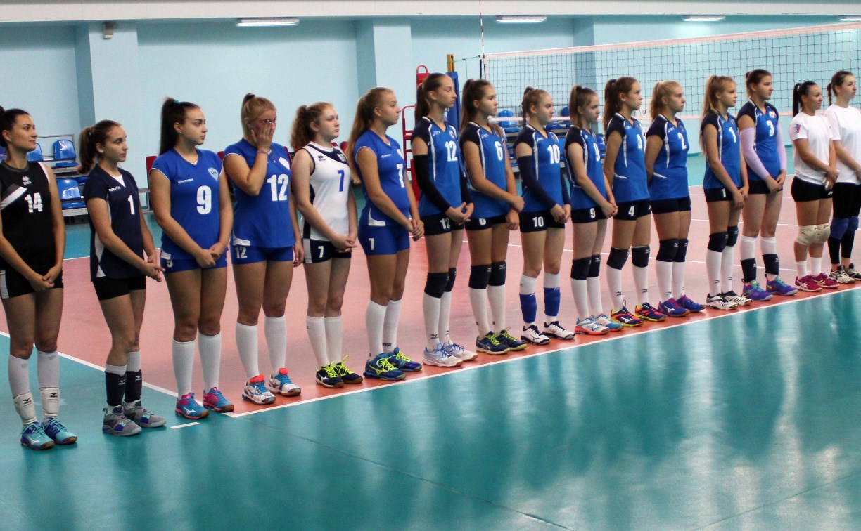 Волейболистки Сахалина вступят в борьбу за титул чемпионов области