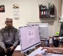 На Сахалине нелегальный таксист случайно выдал себя полиции, заехав на служебную парковку