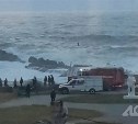 Водолазы приступили к поиску утонувшего в Холмске ребенка