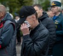 "Большая боль для нас", - сахалинцы почтили память жертв нефтегорского землетрясения