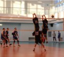 Команда из Охи обеспечила себе путевку в полуфинал чемпионата области по волейболу