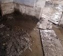 В Александровске-Сахалинском канализация после капремонта засочилась фекалиями