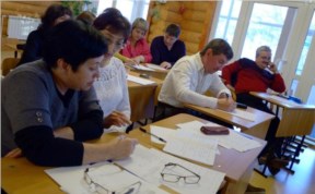 Политика и экономика