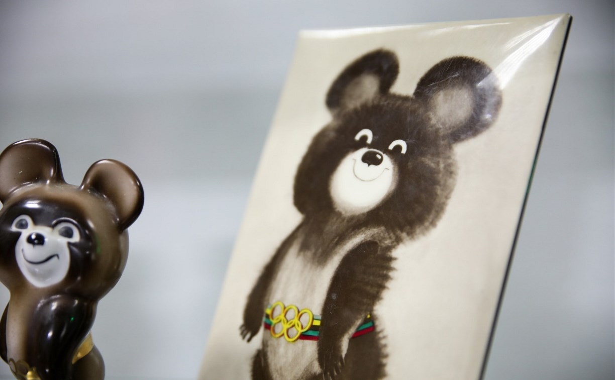 Выставка, посвященная олимпийскому мишке, открылась на Сахалине