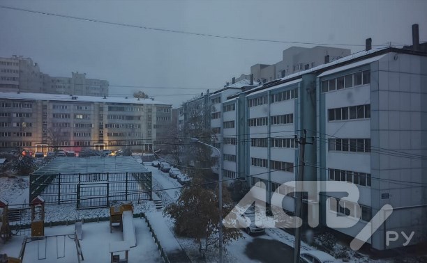 Люди застряли в лифте, не открываются шлагбаумы: на Сахалине масштабное отключение света