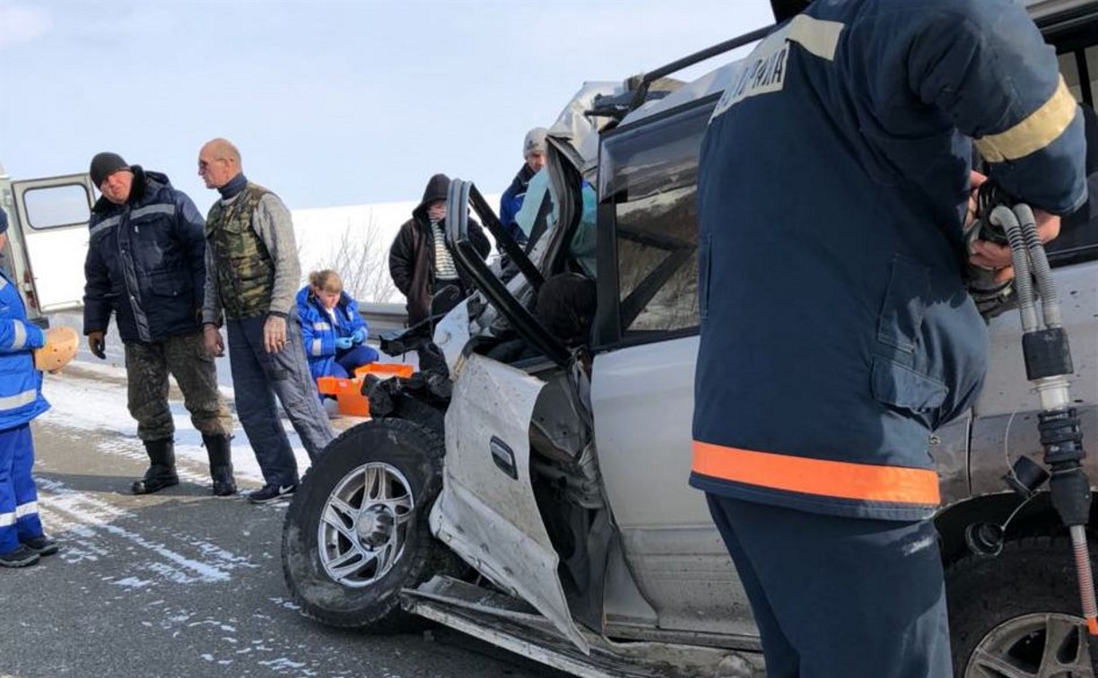 Водитель внедорожника погиб при ДТП в Макаровском районе
