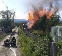 Дачный домик полностью сгорел в ТСЖ "Огонёк" на Сахалине