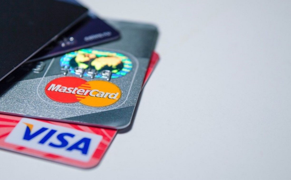 Mastercard и Visa уходят из России