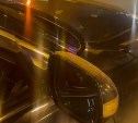 Очевидцев столкновения Toyota Mark X и Toyota Land Cruiser Prado ищут в Южно-Сахалинске