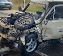 Водитель "Нивы" пострадал при столкновении с грузовиком в Охе