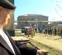 Росгвардия прошла маршем под балконом сахалинского ветерана