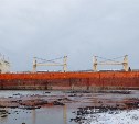 Севшее на мель у берегов Сахалина китайское судно летом планируют вывести в море