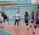 Волейболистки из Корсакова второй раз подряд стали чемпионами области