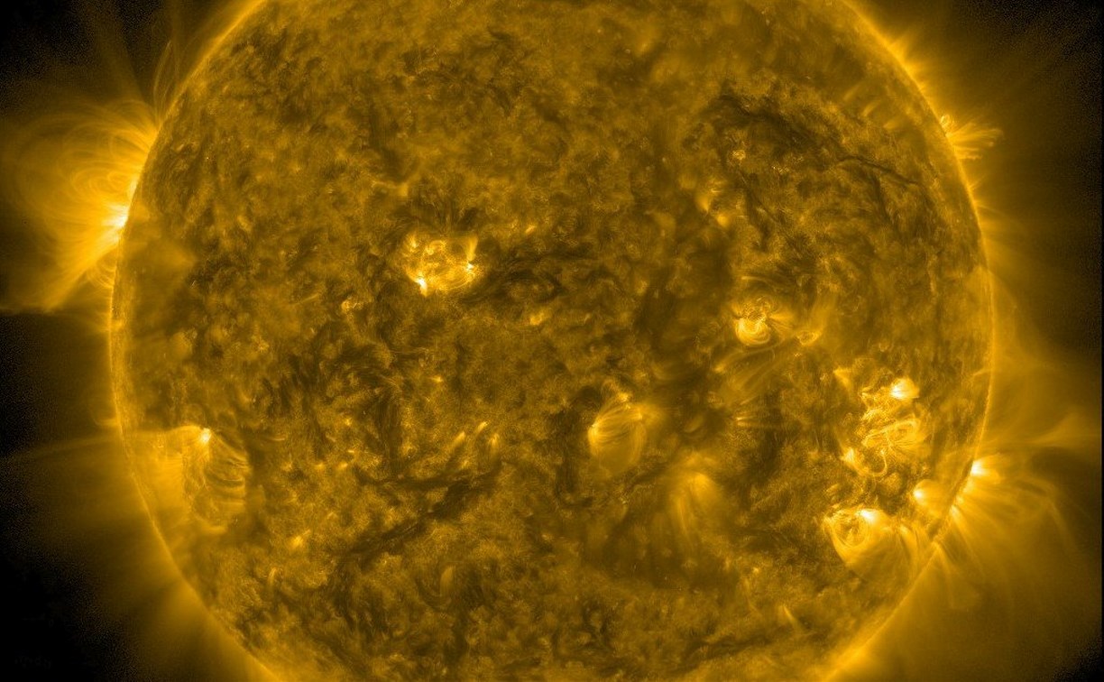 Число дней с магнитными бурями в этом году стало максимальным за последние 10 лет 