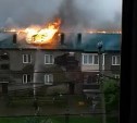 В Правде полыхает многоквартирный дом