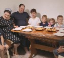 Семья с семью детьми на Сахалине вынуждена жить в съёмной квартире
