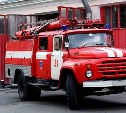 Два пожара за сутки ликвидировали сахалинские пожарные
