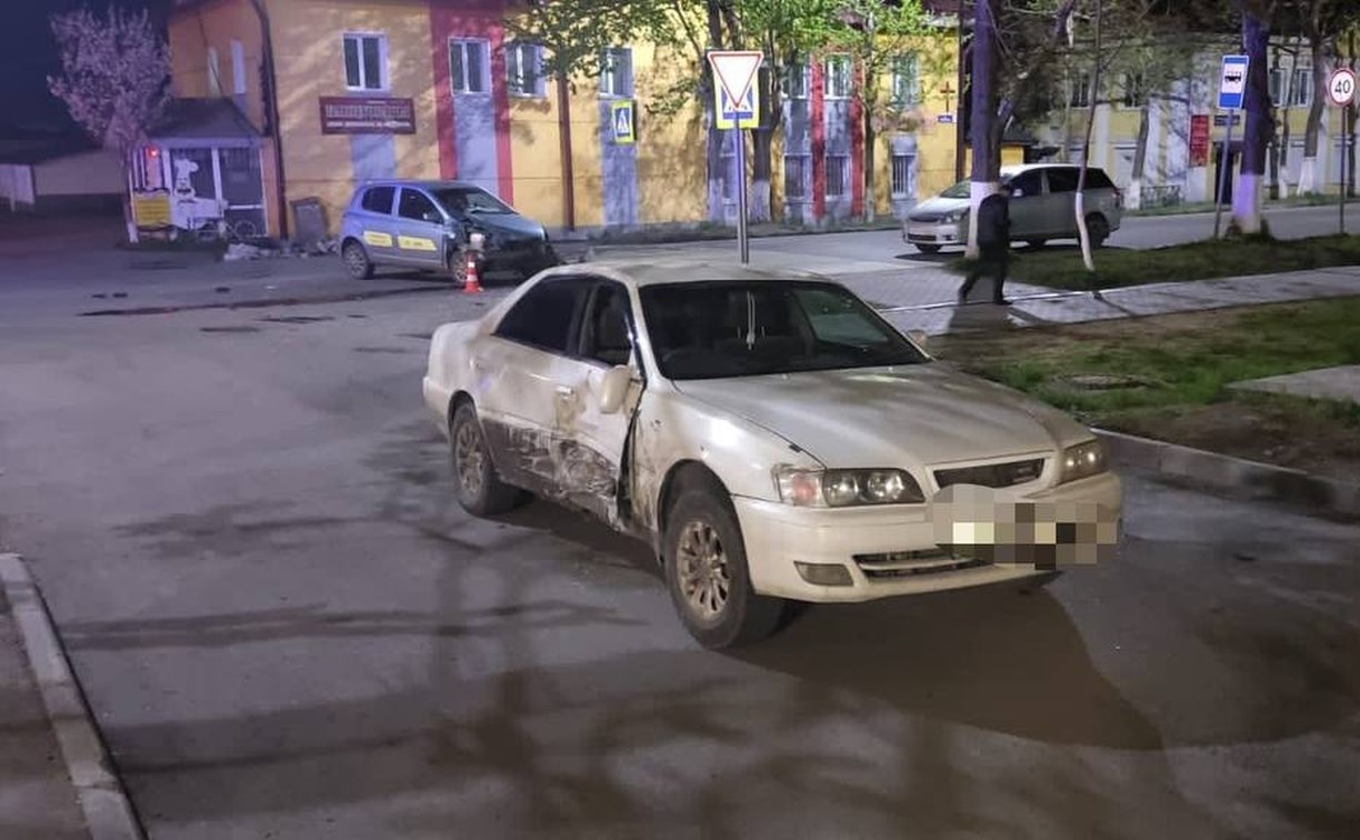 Водитель пьяный, без прав, вёз ребёнка: ГИБДД раскрыла подробности аварии в Углегорске
