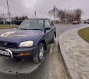 Очевидцев столкновения КамАЗа и Toyota RAV4 ищут в Южно-Сахалинске