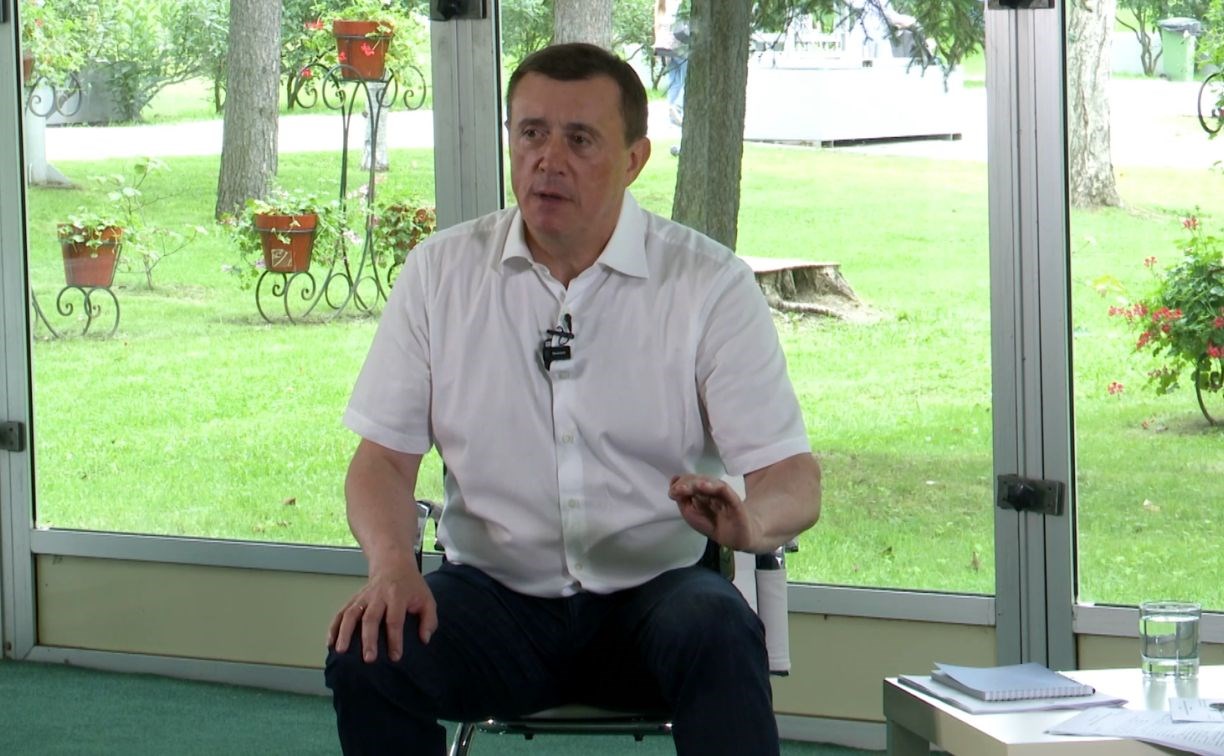Валерий Лимаренко: "Взлётно-посадочная полоса будет лучшей на Дальнем Востоке"