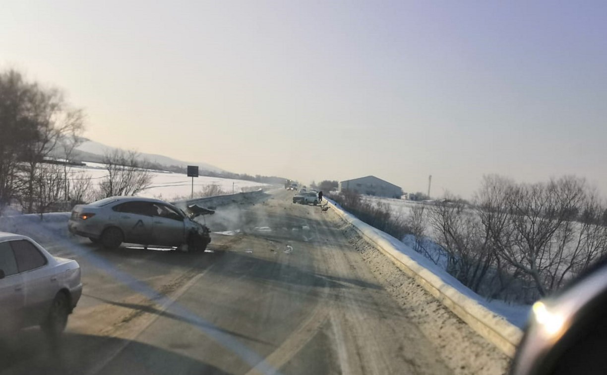 Три человека пострадали в ДТП в районе Березняков