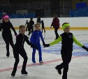 Открытый урок по фигурному катанию среди детей прошёл в Холмске