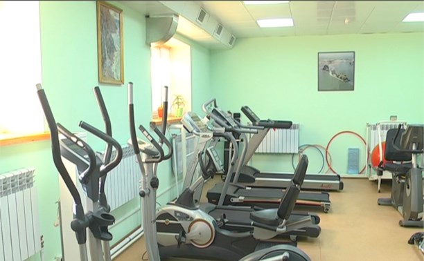 В Южно-Сахалинске после ремонта открылся тренажёрный зал лечебной физкультуры