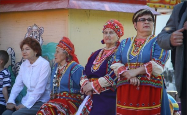 Южносахалинцев, желающих в День города выступить на сцене, ждут на прослушивание Южносахалинцев, желающих в День города выступить на сцене, ждут на прослушивание
