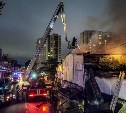 Тушили более 20 часов: крупный пожар в Южно-Сахалинске полностью ликвидировали