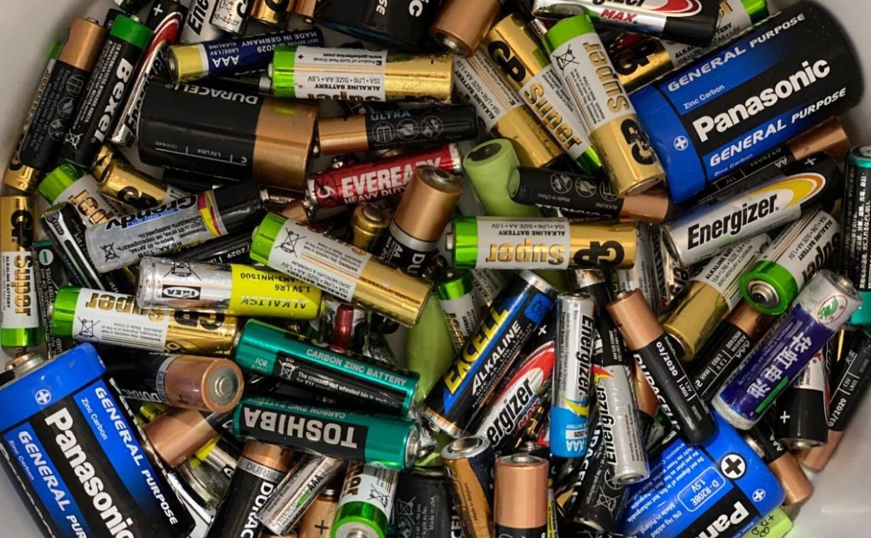 Куда в Южно-Сахалинске можно выбросить использованные батарейки?