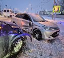 Очевидцев столкновения Toyota Corolla Axio и Honda Vezel ищут в Южно-Сахалинске