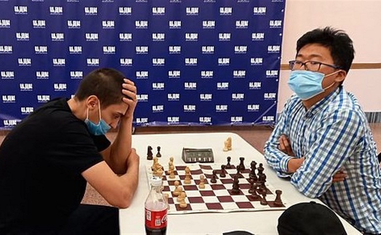 Южносахалинец одержал победу в шахматном турнире
