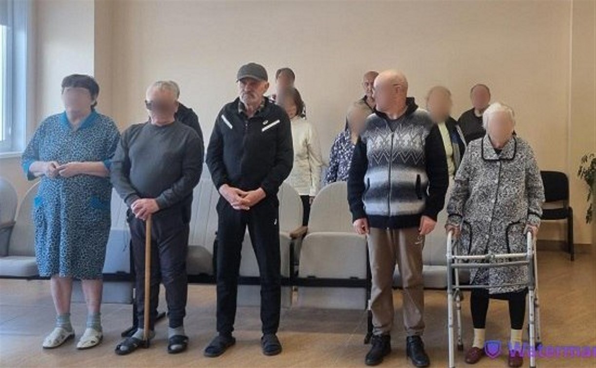 На Сахалине помогли осужденному пенсионеру в трудной жизненной ситуации устроиться в интернат 