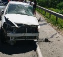 Человеку, пострадавшему в массовом ДТП на Сахалине, потребовалась помощь спасателей