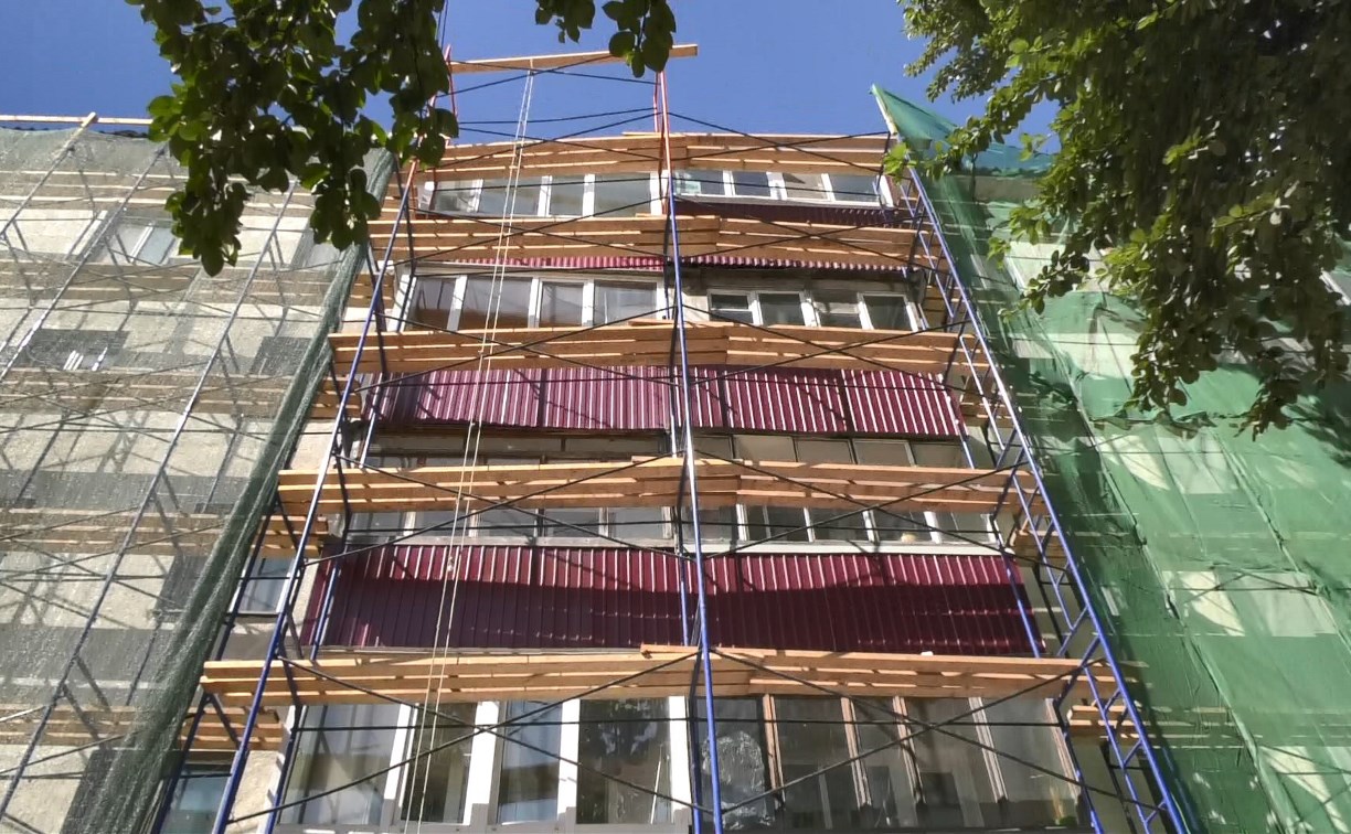 Фасады домов по улице Ленина в Южно-Сахалинске обновят за два года