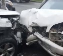 "Как это могло произойти": о странной аварии во дворе ранним утром сообщают южносахалинцы