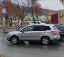 На ул. Пограничной в Южно-Сахалинске не разъехались Subaru Forester и Suzuki