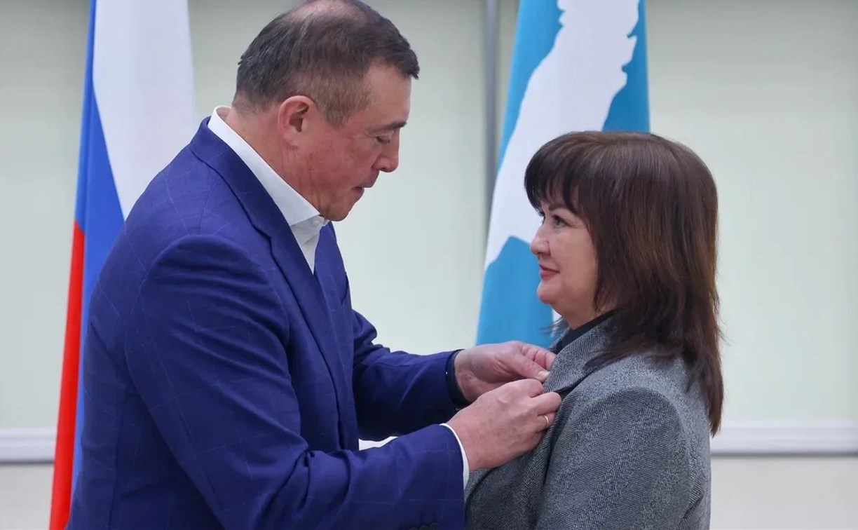 Трое сахалинцев стали Почётными гражданами Сахалинской области