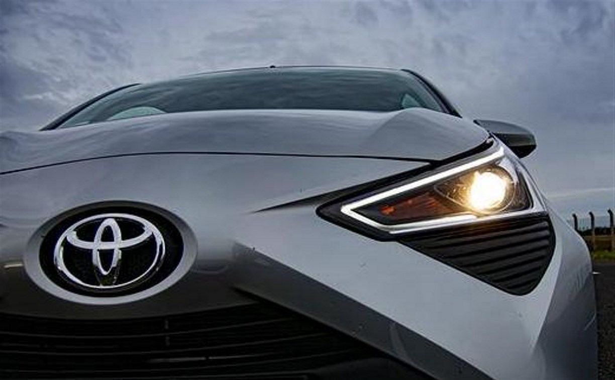 Toyota в середине мая временно остановит производство на 14 конвейерах