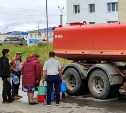 Макаров снова остался без воды: после перезапуска системы прорвало трубы