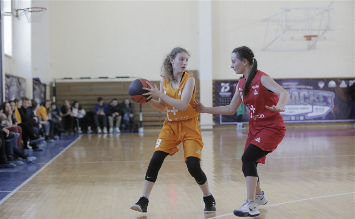 Чемпионат школьной баскетбольной лиги завершился в Южно-Сахалинске 