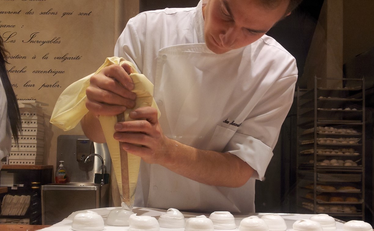 Кадровые центры помогли 500 сахалинцам пройти бесплатное обучение в этом году 