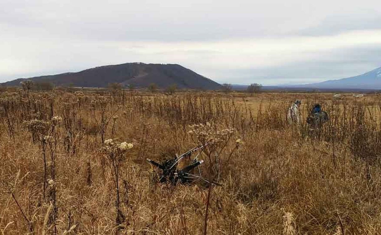 На Камчатке нашли тела двух людей и разбитый параплан