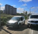 Очевидцев столкновения Toyota Opa и "УАЗ Патриот" ищут в Южно-Сахалинске