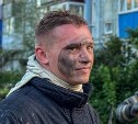 Заваренные люки и угроза огня квартирам: сахалинские спасатели рассказали, как тушили дом на Тихоокеанской