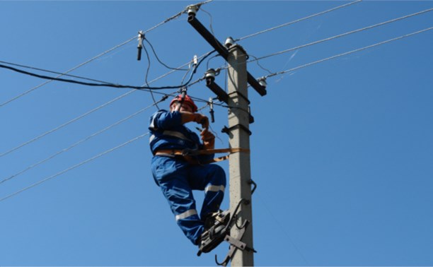 Энергетики обещают восстановить электроснабжение во всех домах Южно-Сахалинска к 17.00