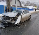 Lexus в хлам: торопыга на Honda устроил ДТП в Южно-Сахалинске