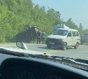 Автомобиль улетел в кювет в результате ДТП на юге Сахалина